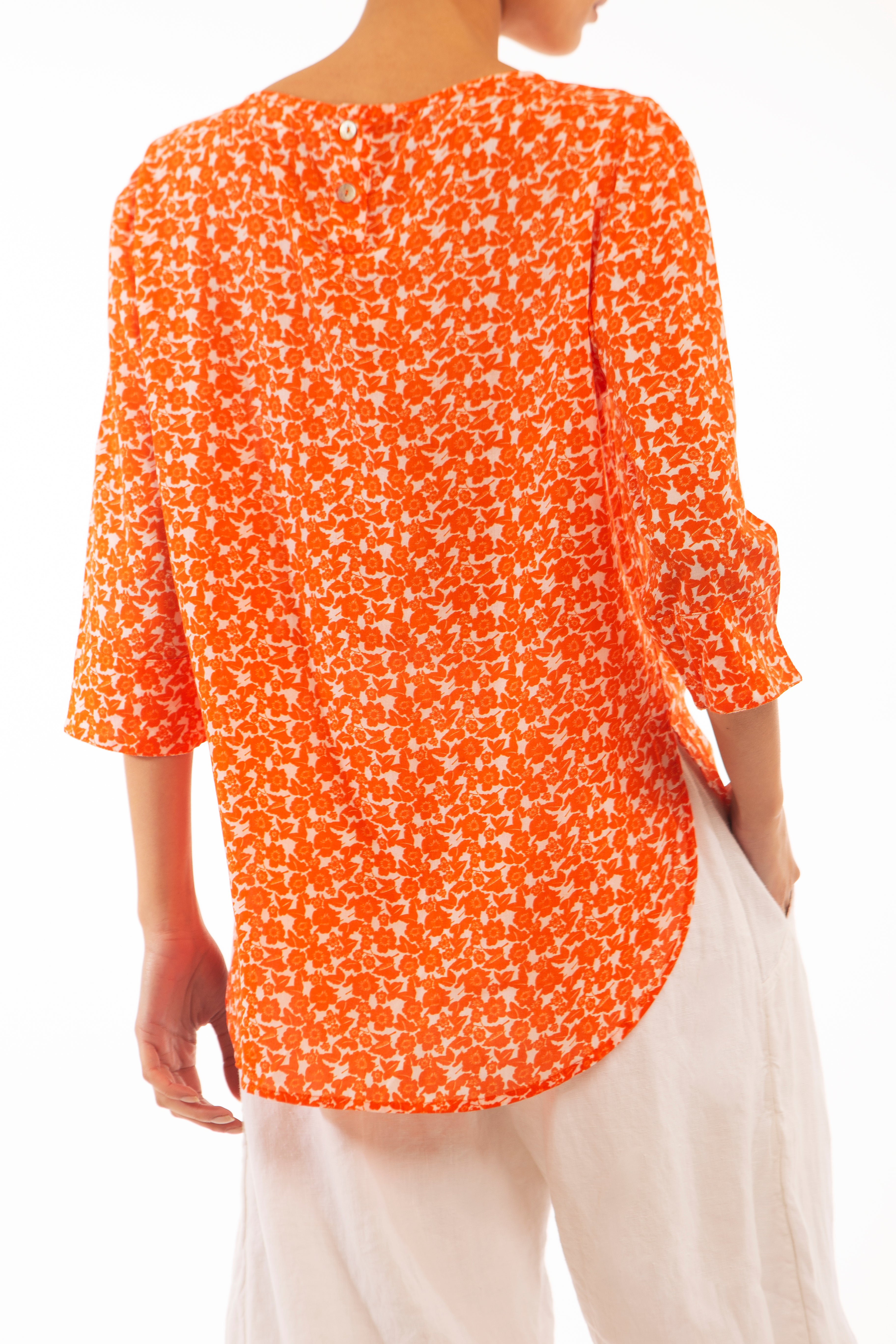 round neck shirt, orange ditsy